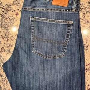 Lucky Brand Men's Medium Blue Straight-Leg Jeans
